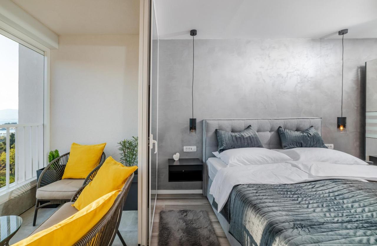 Luxury Apartment Sandra Split Exterior foto